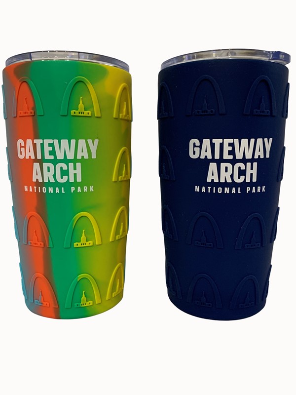 Gateway Arch Vintage 36 oz. Water Bottle